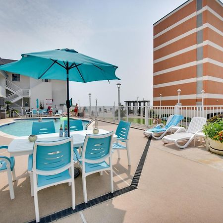 Chic Virginia Beach Retreat - Pool, Steps To Beach 外观 照片