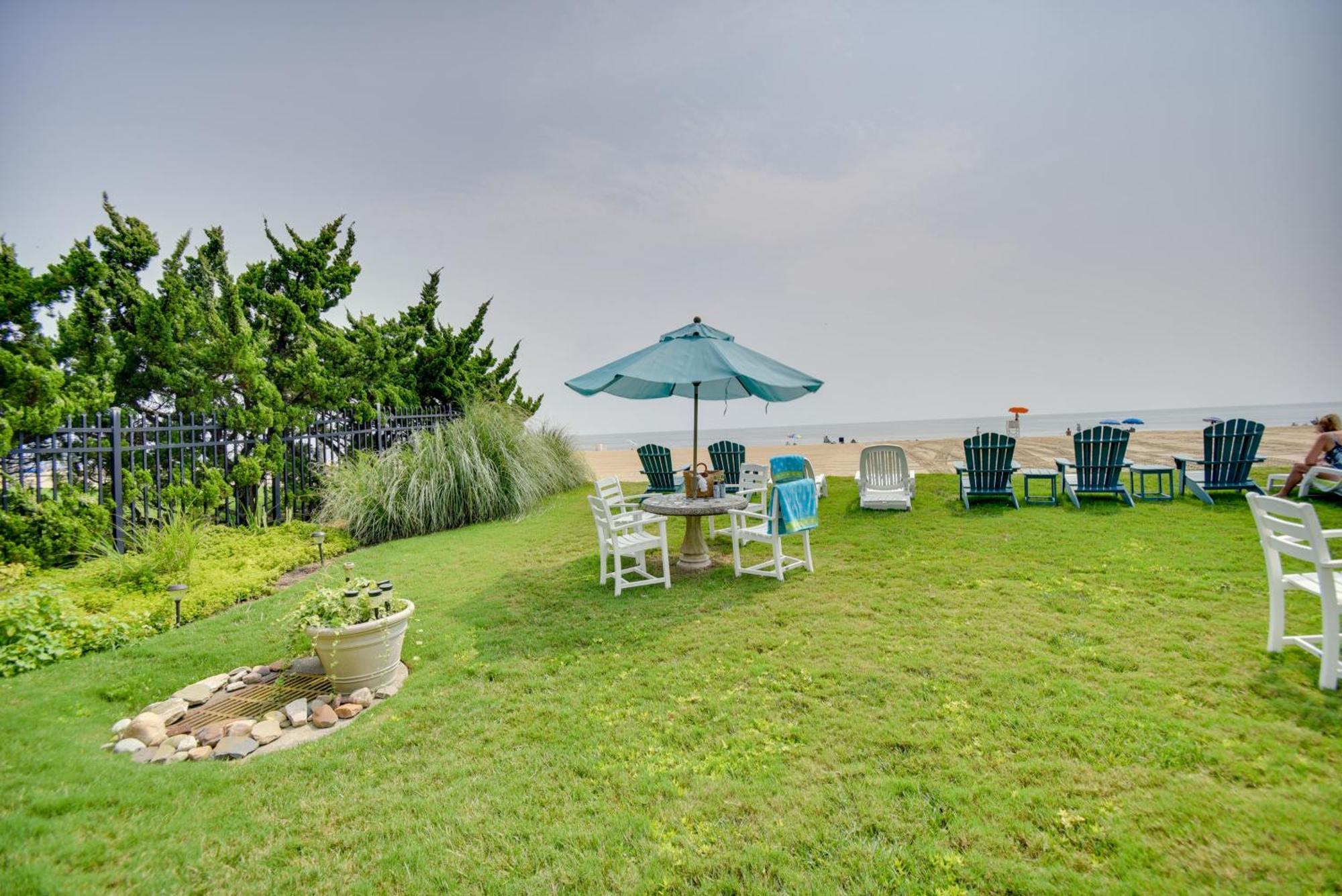 Chic Virginia Beach Retreat - Pool, Steps To Beach 外观 照片